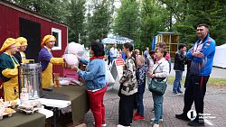 В челябинском Саду Победы прошел «Пикник для СВОих»