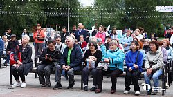 В челябинском Саду Победы прошел «Пикник для СВОих»