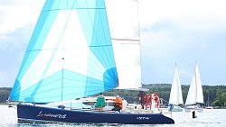 Почти 300 спортсменов съехались в Челябинскую область на кубок губернатора по парусному спорту