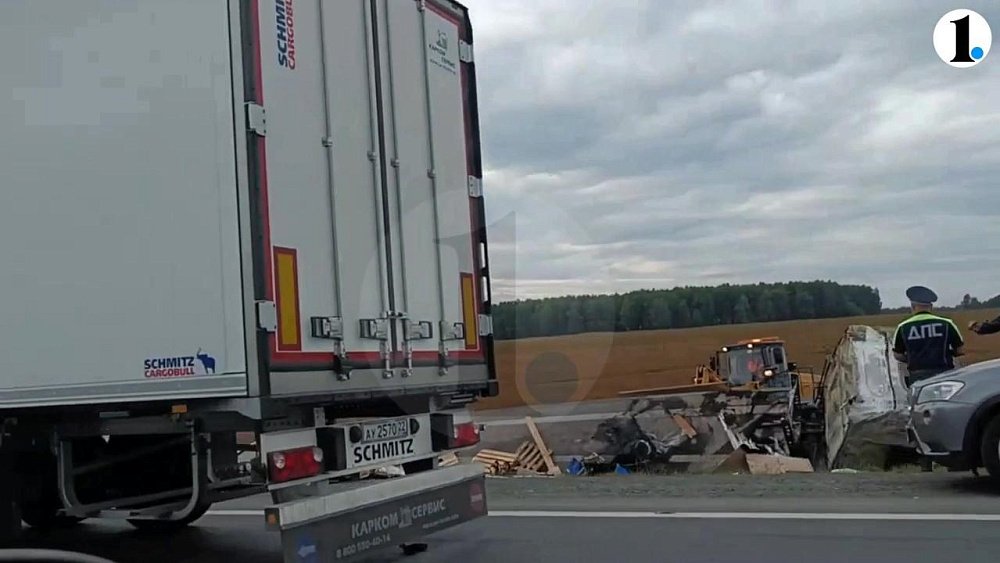 В аварии с загоревшейся фурой под Челябинском погибли четыре человека