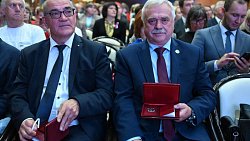 В Челябинске открыли Южно‑Уральское педагогическое собрание