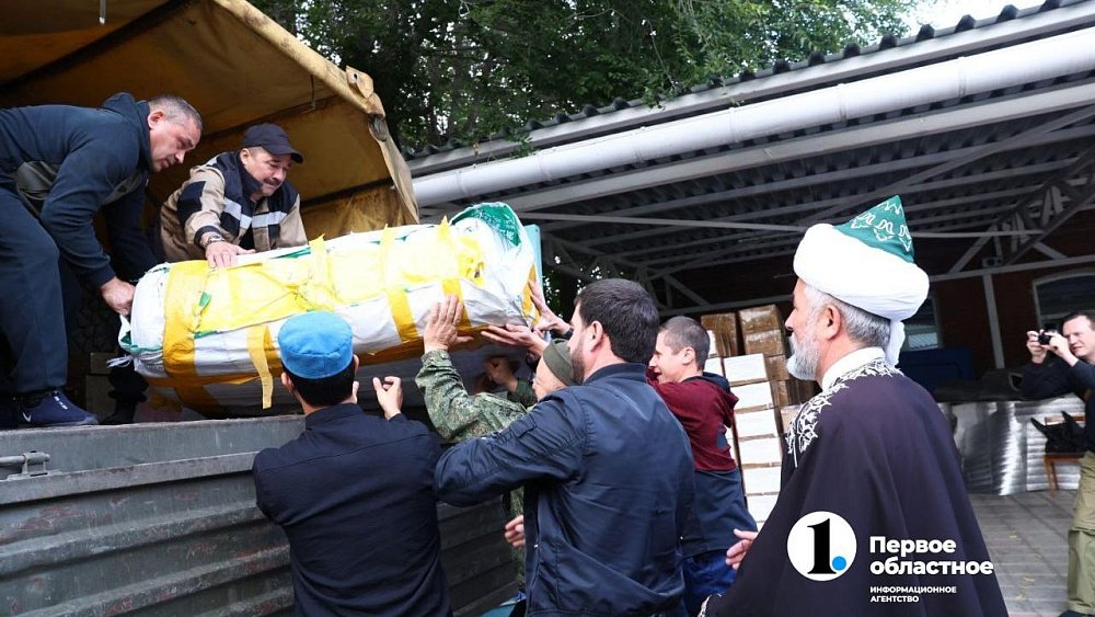Южноуральские мусульмане собрали грузовик гуманитарки для раненых пациентов госпиталя в Макеевке