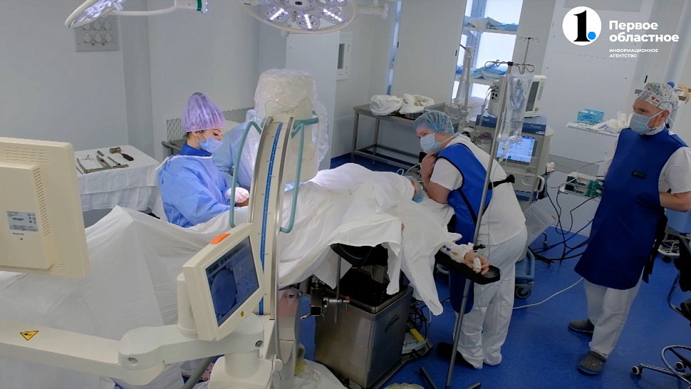 В травматологическом отделении ЧОКБ проводят малоинвазивные операции