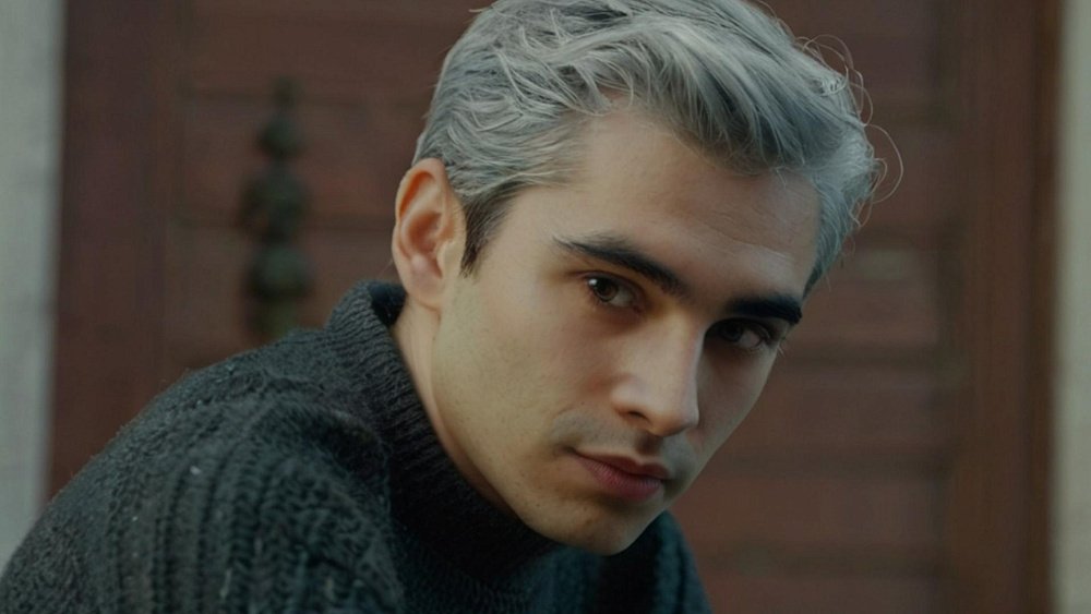 Почему появляется ранняя седина