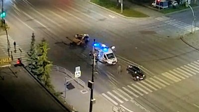 На перекрестке в Челябинске столкнулись «Рено» и «Джак»