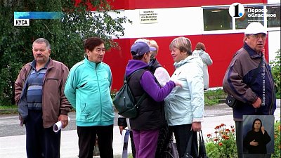 Танкисты поблагодарили волонтеров за гумпомощь Танкисты поблагодарили волонтеров за гумпомощь