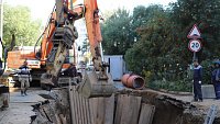 В Челябинске завершают ремонт двух канализационных коллекторов
