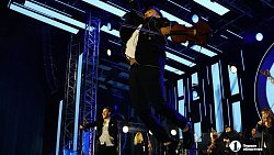 Умный светомузыкальный фонтан запустили в центре Челябинска