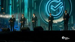 Умный светомузыкальный фонтан запустили в центре Челябинска