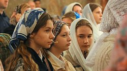 В челябинском Христорождественском соборе прошел молебен на начало учебного года