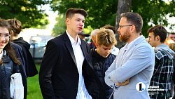 В школах Челябинска празднуют День знаний