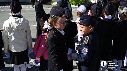 В школах Челябинска празднуют День знаний