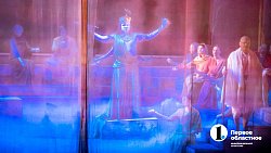 Челябинцам показали спектакль о ненасильственном сопротивлении