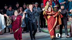 Челябинцам показали спектакль о ненасильственном сопротивлении