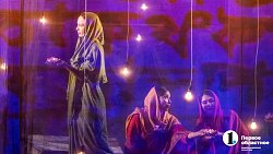 Челябинцам показали спектакль о ненасильственном сопротивлении