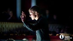 Челябинцам показали спектакль о ненасильственном сопротивлении