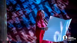 Челябинцам показали спектакль о ненасильственном сопротивлении