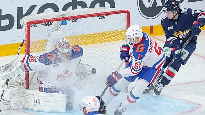 Хоккейный клуб «Металлург» в овертайме выиграл у СКА в чемпионате КХЛ