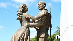 В центре Челябинска открыли памятник «Защитникам Отечества»