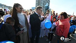 Губернатор Алексей Текслер пообщался с активистами Движения Первых