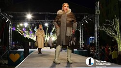 В Челябинске прошел яркий фестиваль «Парад моды на Кировке»