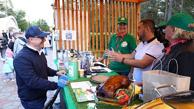 В Челябинске в парке Гагарина проходят праздничные мероприятия ко Дню города