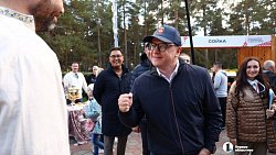 В Челябинске проходит первый гастрономический фестиваль «Блюда от верблюда»