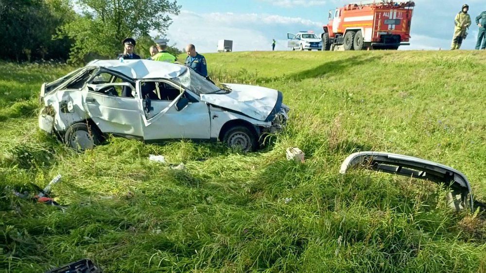 В Челябинской области пассажирка ВАЗа погибла в ДТП