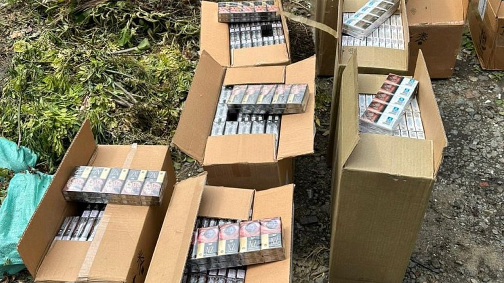В Челябинске у предпринимателя изъяли 23 тысячи пачек немаркированных сигарет