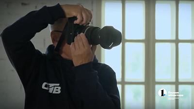 Главное в снимках — это эмоции: в Челябинске сняли фильм о фотографах