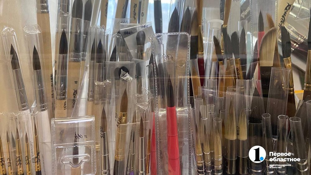 Отвести ребенка в художественную школу челябинцам обойдется в среднем в 7 тысяч рублей