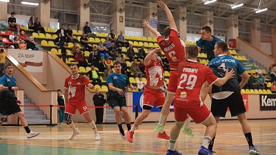 Гандбольный клуб «Динамо-Сунгуль» разгромил уфимский «Акбузат» в Суперлиге