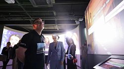 Открытие фотовыставки «Призма 15/90»: большой фоторепортаж