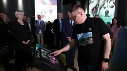 Открытие фотовыставки «Призма 15/90»: большой фоторепортаж