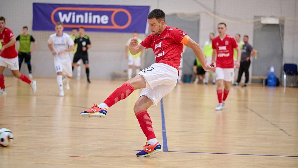 Мини-футбольный клуб «Южный Урал» произвел ребрендинг игровой формы