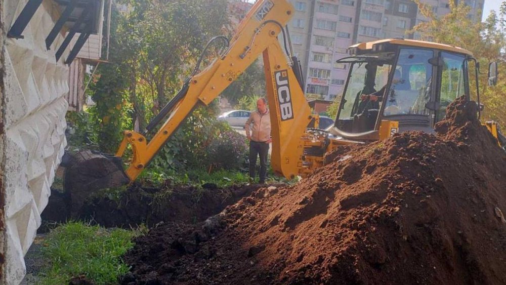 Жильцы одного из домов в Челябинске дождались ремонта коммунальных сетей