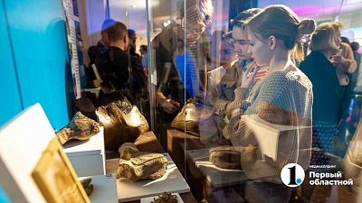 Челябинцы прикоснутся к костям динозавров и послушают стендапы от ученых