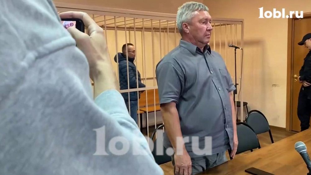 Замдиректора ЧОП отпустили под подписку по делу о нападении челябинского подростка на одноклассников