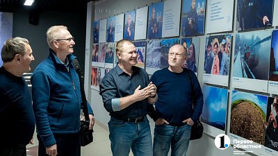Фотографы из Озерска приехали в Челябинск на выставку «Призма 15/90»