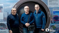 Фотографы из Озерска приехали в Челябинск на выставку «Призма 15/90»