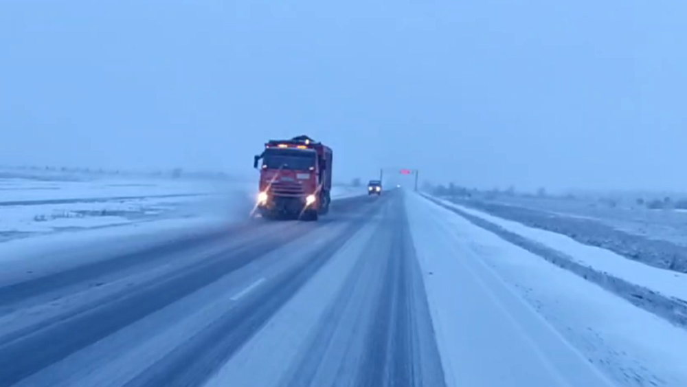Южноуральские дорожники заявили о готовности чистить от гололеда федеральные трассы
