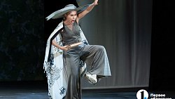 Веселье для детей, трагедия для родителей. В Челябинске показали спектакль — посвящение дочери Чуковского