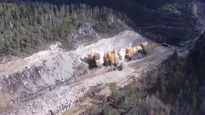 В Ашинском районе продолжаются буровзрывные работы на трассе М-5