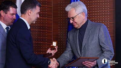 Виктор Христенко получил награду «Почетный гражданин Челябинска»