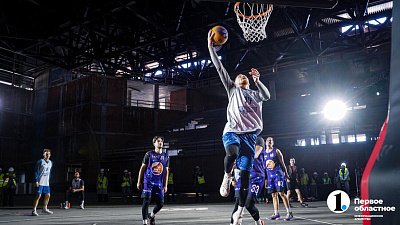 На «РМК-Арене» в Челябинске провели первый баскетбольный матч