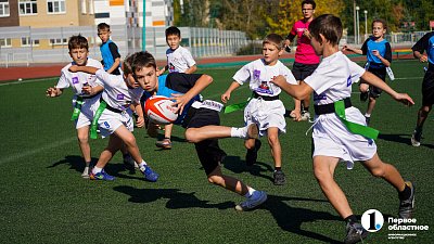 Команды из Еманжелинска выиграли региональную школьную лигу по тэг‑регби