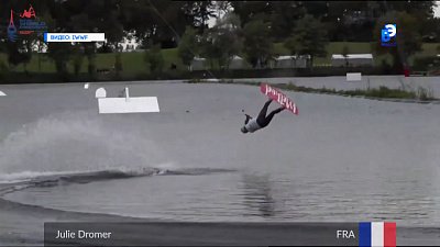 Миасская спортсменка — среди лучших вейкбордистов мира