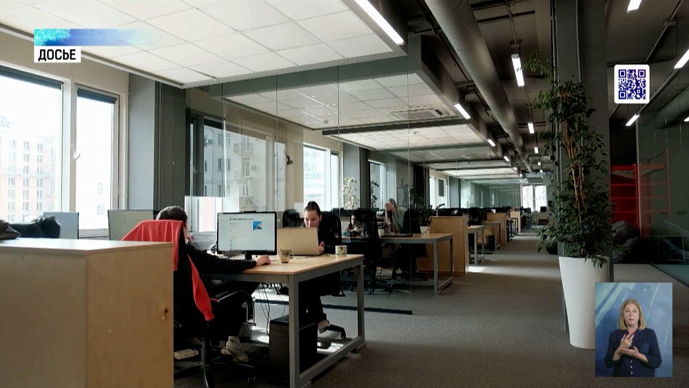 Среди соискателей все популярнее становятся профессии, связанные с нейросетями