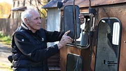 Житель Челябинска собрал трактор без чертежей и расчетов