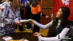 Екатерина Манойло: «Раскаяния в моей книге — посмертный диалог меня с отцом»